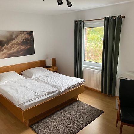 Messeappartementhaus Bockenem direkt an der A7 Exterior foto